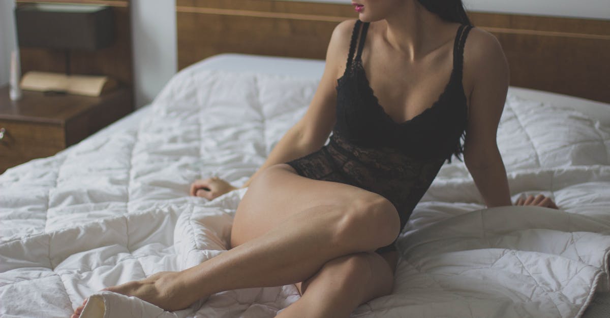 découvrez notre collection élégante et sexy de lingerie pour toutes les occasions. offrez-vous du confort et de la sophistication avec des ensembles raffinés qui subliment votre silhouette.