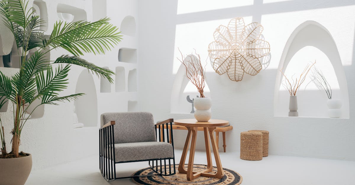 découvrez notre collection de vases décoratifs, alliant style et élégance. parfaits pour sublimer votre intérieur, ces vases ajoutent une touche artistique à n'importe quelle pièce tout en mettant en valeur vos fleurs ou plantes préférées.
