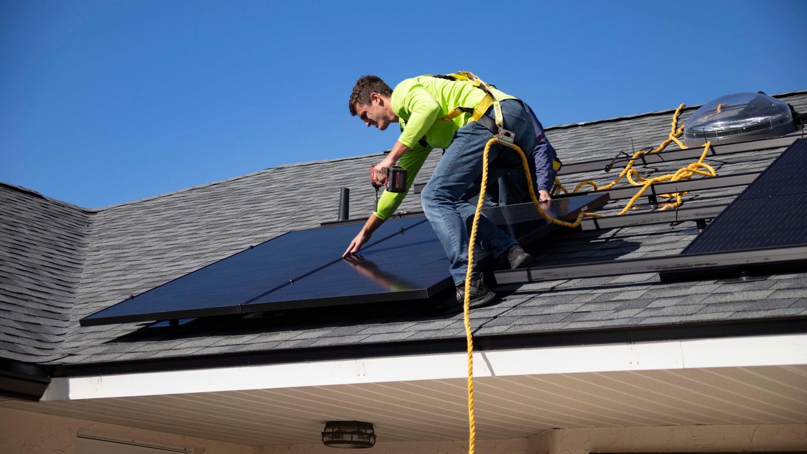 Nettoyage de panneaux solaires à Genève