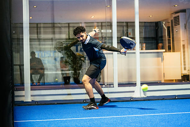 Constructeur court de padel